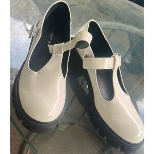 Madden Girl Platform Mary Jane Shoes Cream Patent Leather Lug Sole T-Strap Flats